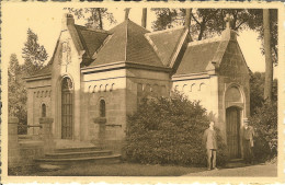 CP De HOWARDRIES " Chapelle Et Tombeau Des Comtes Du Castel De La Howarderie " - Brunehaut