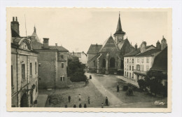 Delcampe - CPSM: 71 - LOUHANS  - PLACE DE L'HOTEL DE VILLE - Louhans
