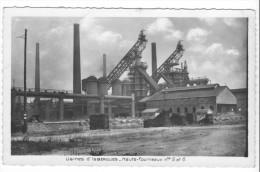 Delcampe - Isbergues (62) - Usines. Un Pli Coin Haut Gauche, Semi-moderne, Correspondance Au Dos. - Isbergues