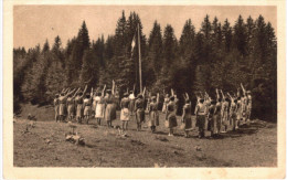 Delcampe - SCOUTISME .... JEUNESSE ... CAMP D ECLAIREUSES ... LE SALUT AU DRAPEAU - Pfadfinder-Bewegung