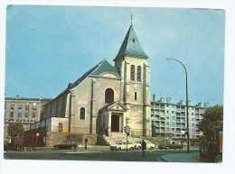 Delcampe - CP PANTIN, AUTOS VOITURES ANCIENNES, CITROEN DS DEVANT L'EGLISE, SEINE SAINT DENIS 93 - Pantin