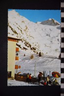 Delcampe - 74,  HOTEL LES CLAINES AU MILIEU DES PISTES LA CLUSAZ  , ANIMEE - La Clusaz