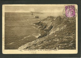 Delcampe - 29 Finistére POINTE DU RAZ Au Loin Le Phar De La Vieille - La Pointe Du Raz