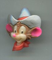 Delcampe - PINS BD SOURIS MEXICAINE SPEEDY GONZALES / 3D TYPE FIMO / 33NAT - BD