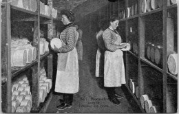 Delcampe - 12 ROQUEFORT - Intérieur D'une Cave - Roquefort