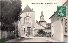 18 LES AIX D'ANGILLON - Le Donjon Et L'église - Les Aix-d'Angillon