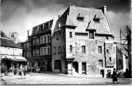 Delcampe - 29 LESNEVEN - Maisons Place LE FLO - Lesneven