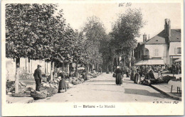 Delcampe - 45 BRIARE - Le Marché - Briare
