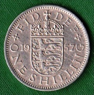Delcampe - 1 PIECE ANGLETERRE ONE SHILLING 1957 FID: DEF:  ELIZABETH II - DEI: GRATIA: REGINA N° 80 - Sonstige & Ohne Zuordnung