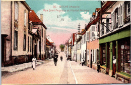 Delcampe - 57 BITCHE - Rue Saint Augustin Et Hopital Militaire - - Bitche