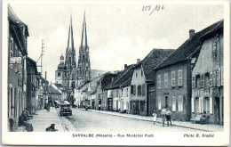 57 SARRALBE - Rue Du Maréchal Foch - Sarralbe