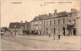 61 ATHIS - La Mairie Et La Place - Athis De L'Orne