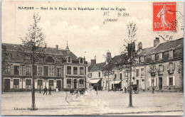 Delcampe - 72 MAMERS - Haut De La Place De La République, Hôtel Du Cygne - Mamers