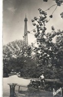 Delcampe - --IMAGES DE PARIS--LA TOUR EIFFEL AU PRIMTEMPS--EDT RAYMON--AFFR-- - Eiffelturm