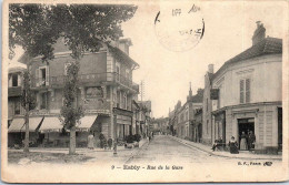 Delcampe - 77 ESBLY - La Rue De La Gare - - Esbly