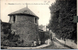 Delcampe - 78 HOUDAN - La Tourelle Et La Ruelle. - Houdan
