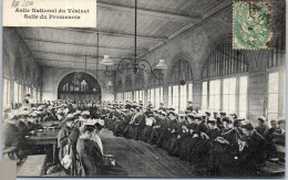 Delcampe - 78 LE VESINET - Asile National - Salle Du Promenoir - Le Vésinet