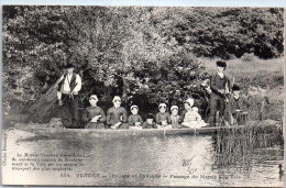 Delcampe - 85 CHALLANS - Passage Du Marais à La Yole - Challans