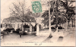 89 SAINT SAUVEUR - Les écoles - La Mairie. - Saint Sauveur En Puisaye