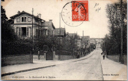 Delcampe - 92 GARCHES - Le Boulevard De La Station. - Garches