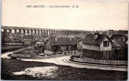 Delcampe - 94 ARCUEIL - Les Cités Jardins** - Arcueil