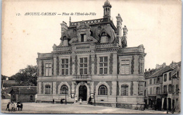 Delcampe - 94 ARCUEIL-CACHAN - Place De L'hôtel De Ville - Arcueil