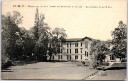 Delcampe - 94 CACHAN - Maison De Retraite Cousin De Méricourt Et Besson, La Pelouse Le Petit Bois - Cachan