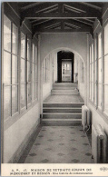 Delcampe - 94 CACHAN - Maison De Retraite Cousin De Méricourt Et Besson, Une Galerie De Communication - Cachan
