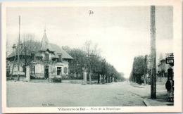 94 VILLENEUVE LE ROI - Place De La République. - Villeneuve Le Roi