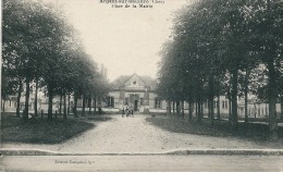Delcampe - Argent-sur-Sauldre (Cher)  Place De La Mairie - Argent-sur-Sauldre