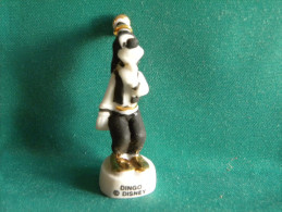 Delcampe - Féve */ DINGO DISNEY - Mate Dorée OR - Fève Ancienne  (TPL7.1) - Disney