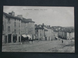 Delcampe - Ref3977A JU CPA Animée De Bellac (Limousin) - Place Carnot - Boulangerie Café Restaurant - L. Ormeiz Phot. 1915 - Bellac
