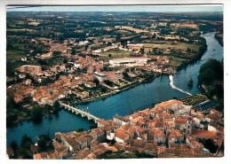 Delcampe - 16 - Confolens  -Vue Générale - Le Pont Vieux Sur La Vienne - Editeur: Artaud N° 2 - Confolens