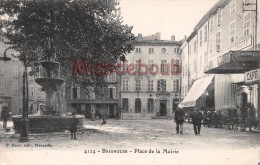 Delcampe - 83 - BRIGNOLES - Place De La Mairie - Café De France - Dos Vierge - 2 Scans - Brignoles