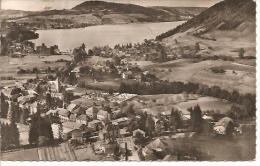 Delcampe - 21.350. CHARAVINES LES BAINS ET SON LAC. VUE GENERALE AERIENNE. - Charavines