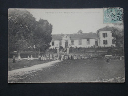 Delcampe - Ref4011 JU CPA Animée De Peyrat Le Chateau (Limousin) - Groupe Scolaire - Ecole - Enfants - Schulen