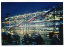Delcampe - PARIS 3°--Centre Pompidou (Beaubourg), La Nuit ,cpsm 15 X 10  N° HS4-3  éd Chantal-- - Paris (03)
