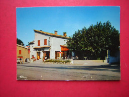 Delcampe - CPM 07    ROCHEMAURE   L'AUBERGE HOTEL ** NN LOGIS DE FRANCE  Mr ET Mme LAURENT PROPRIETAIRES    NON VOYAGEE - Rochemaure