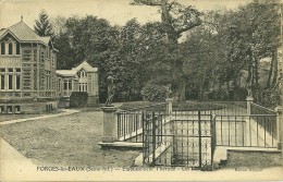 Delcampe - 76 Seine Maritime FORGES Les EAUX établissement Thermal - Forges Les Eaux