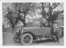 01400 "AUTO TIPO TORPEDO - MARCA NON IDENTIFICATA - 25 APRILE 1924 VARESE" ANIMATA. FOTOGRAFIA ORIGINALE. - Automobile