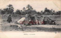 Delcampe - ALGERIE - BISKRA - Le Gourbi -  Dos Vierge - 2 Photos - Biskra
