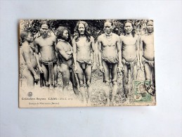Delcampe - Carte Postale Ancienne : LAOS : Groupe De NHAHOEUNS ( Bassac) - Laos