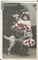 Delcampe - CPA - Fillette à La Couronne De Fleurs - Et Son Chien - Caniche - Panier De Fleurs - Roses - Little Girl Children - Abbildungen
