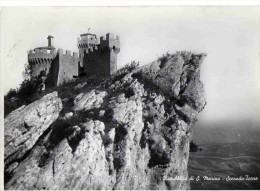 CARTOLINA POSTALE-REPUBBLICA DI S. MARINO-SECONDA TORRE-X MILANO - Briefe U. Dokumente