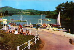 Delcampe - ANGLES - Entrée Du Camping De La Raviège De L'Automobile Club Du Midi - Le Port Nautique - Angles