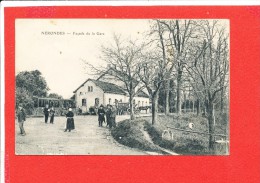 Delcampe - 18 NERONDES Cpa Animée Façade De La Gare Imp Le Deley - Nérondes