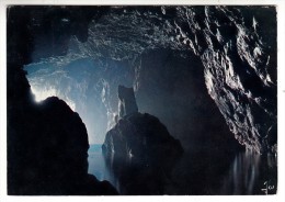 Delcampe - 29 - Crozon - Morgat - Intérieur De La Grotte De L'Autel - Editeur: Jos N° 311 - Crozon