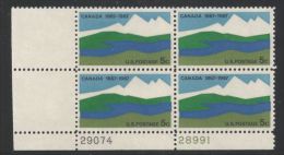 Plate Block -1967 USA Canada Centennial Stamp Sc#1324 Mount River - Plaatnummers