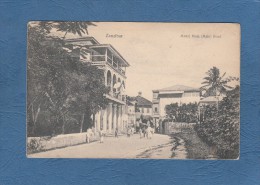 Delcampe - CPA - ZANZIBAR - Mnazy Moja - Main Road - Tanzania Tanzanie - Tansania