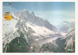 Haute Savoie - 74 - Chamonix Mont Blanc - Télécabine De L'index Avec Le Dru Aiguille Verte Mer De Glace - Chamonix-Mont-Blanc